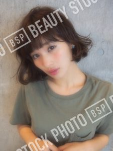 2022冬トレンドヘアスタイルは？韓国ヘアや透明感カラー紹介