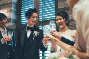 ミニボブは結婚式や葬儀にそのまま出られる？ヘアマナーの疑問を解決